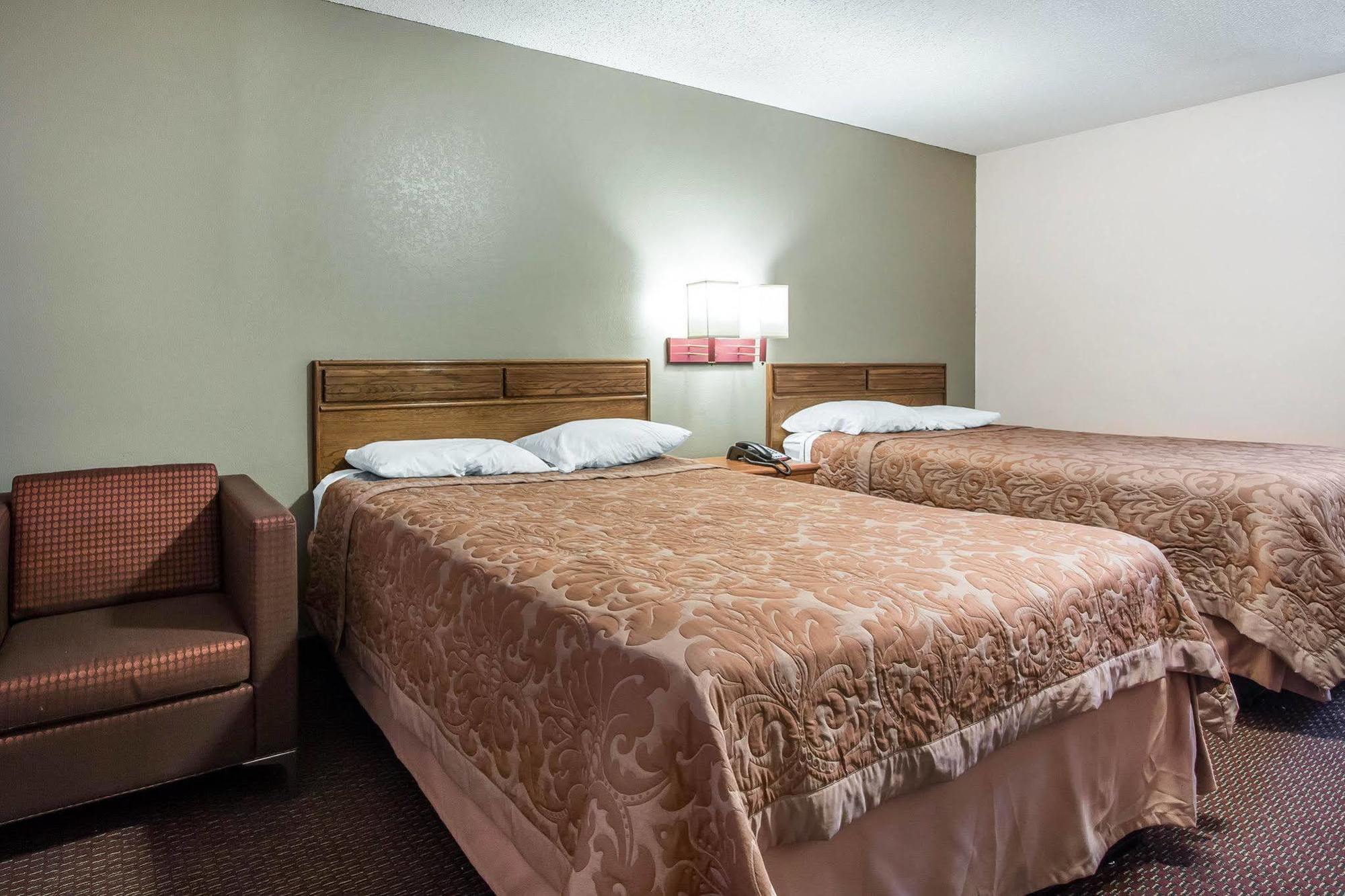 Americas Best Value Inn - Brookhaven Exterior photo