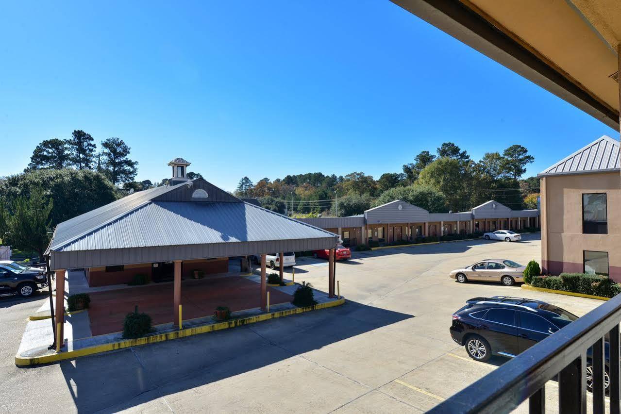Americas Best Value Inn - Brookhaven Exterior photo